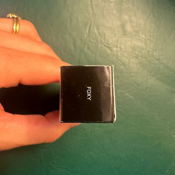 NARS Loaded Lip Lacquers Foxy - Picture 3 of 7